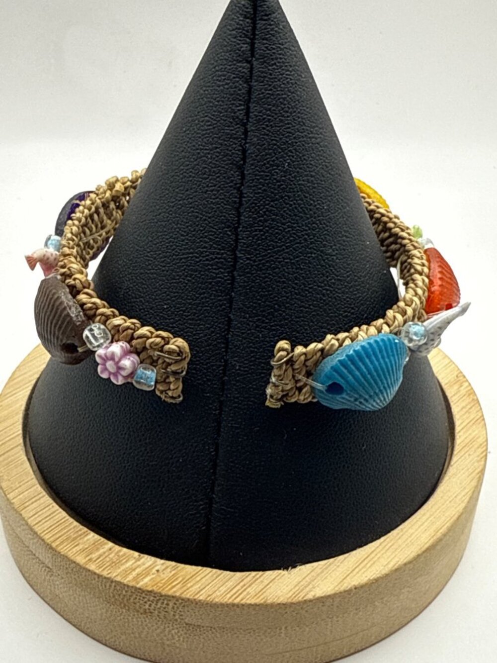 Handmade Colorful Shell & Fish Macrame Bracelet Beachy Hawaiian Boho Jewelry - Picture 3 of 5